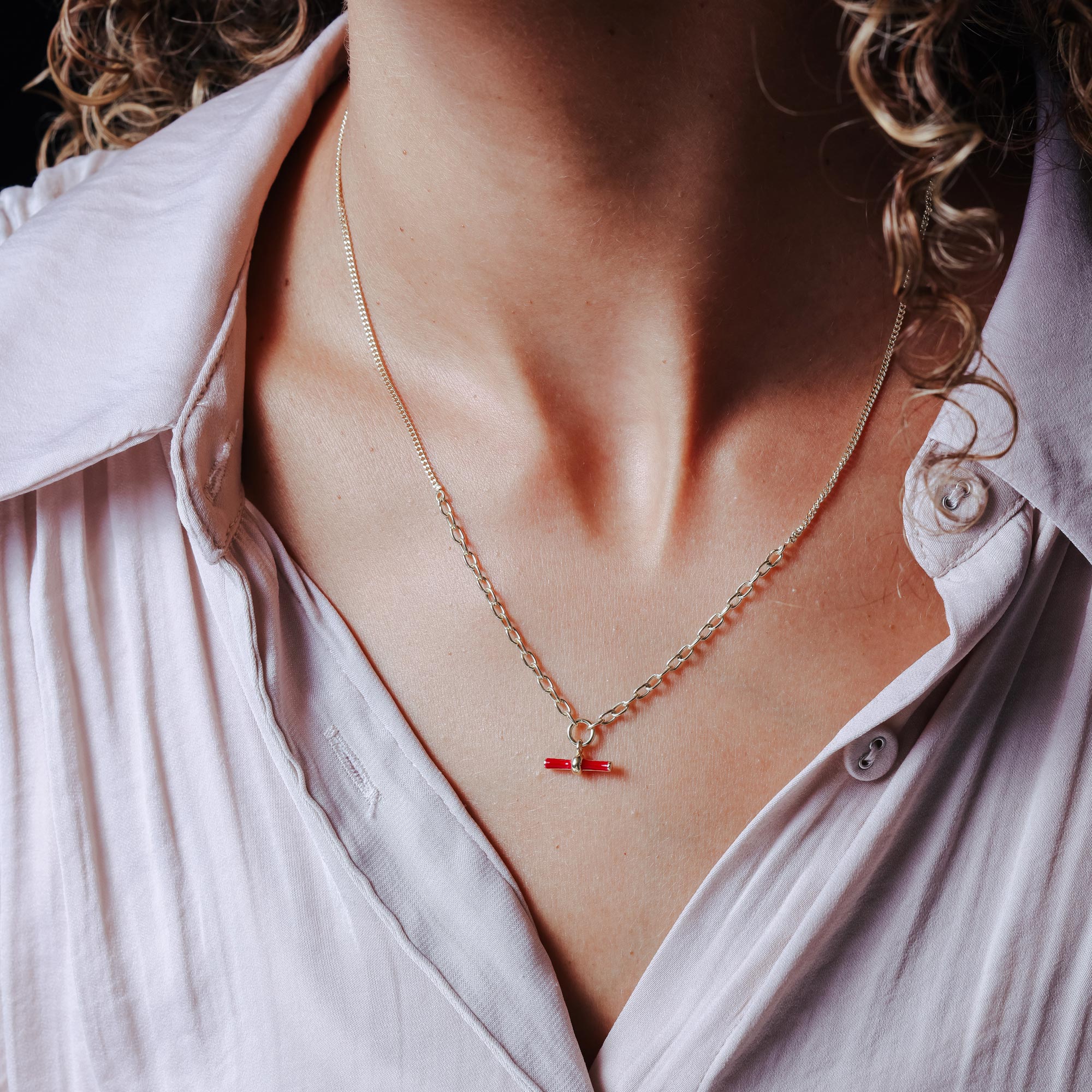 Gold Plated 925 Sterling Silver Curb Rolo Adjustable Enamel Red Bar Necklace - ITN00168-GP - Image 2