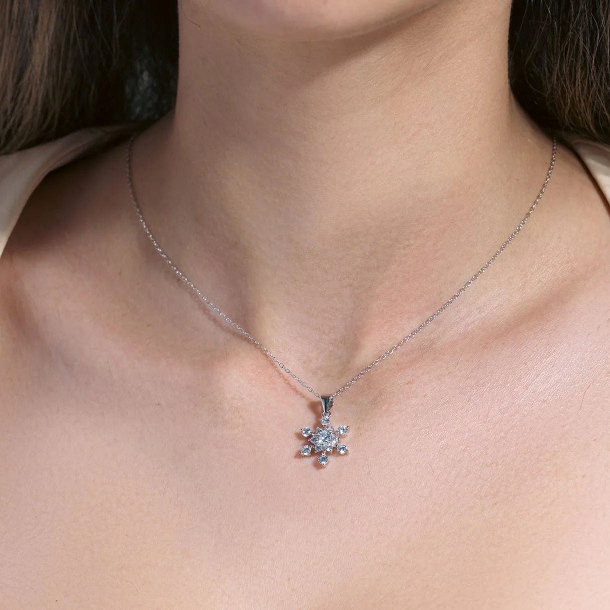 Rhodium Plated 925 Sterling Silver Snow Flakes CZ Necklace - STP01729 - Image 2